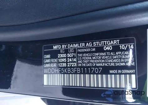 2015 Mercedes-Benz E 350 z USA, uszkodzony, nr VIN WDDHF5KB3FB111707